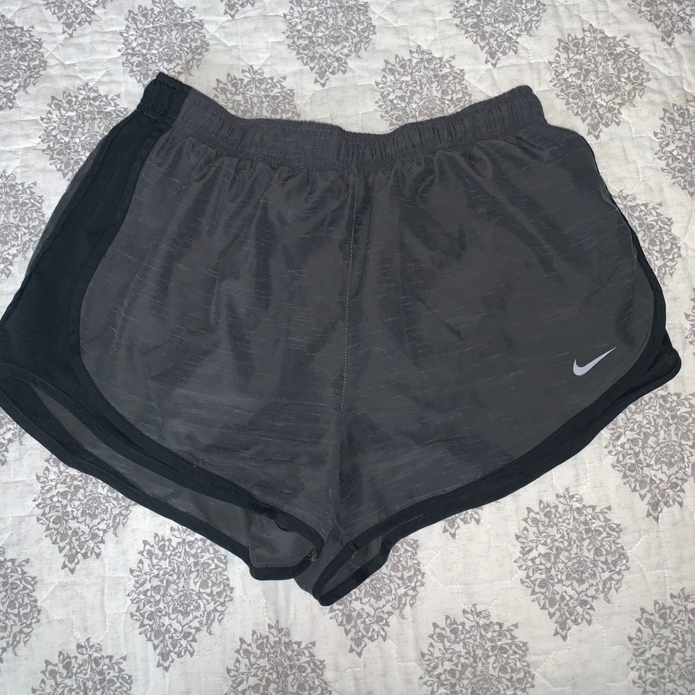Nike Tempo Women’s Running Shorts